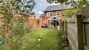 Photo 16- click for photo gallery